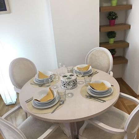 Apartment Posejdon Belgrad Exterior foto